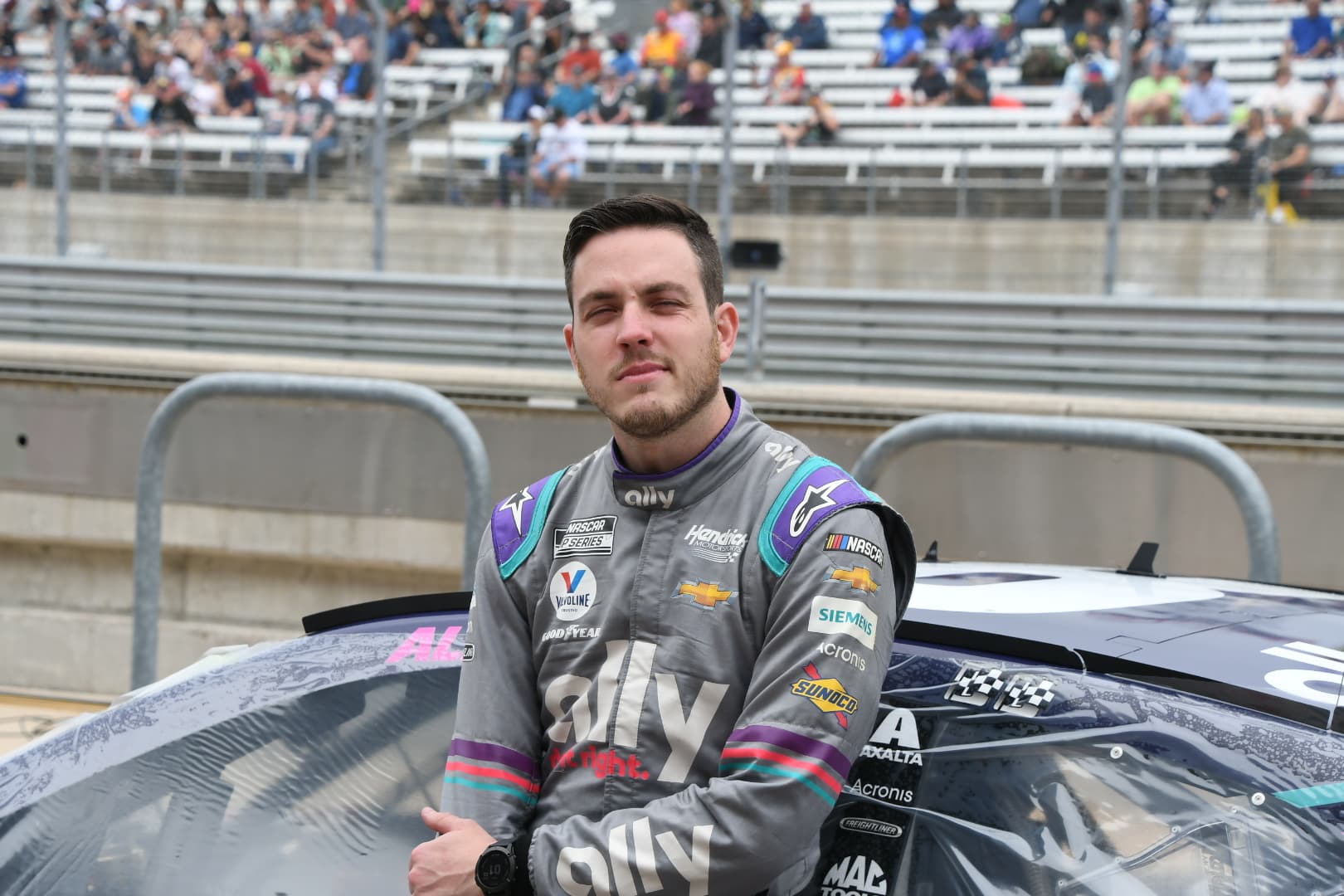 Alex Bowman’s Triumphant Return: Overcoming Adversity to Secure a Landmark Victory