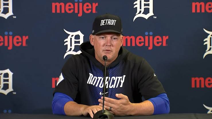 Breaking News: Detroit Tigers Head Coach Announces Departure..